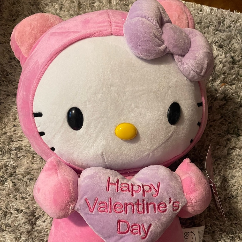 Hello kitty pink bear valentines greeter